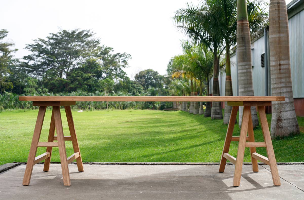 Custom Oak Trestle Table - Architect: Neumann & Rudy